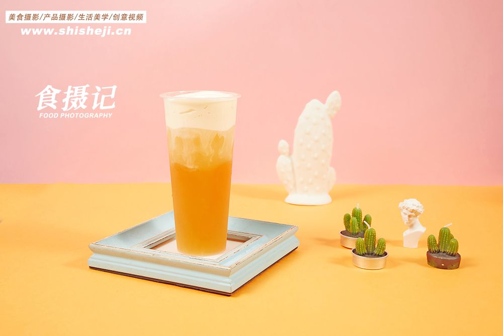 一组有创意的奶茶摄影